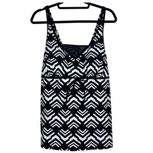 Swim by Cacique Plus Size 20 Black And White Tankini Top Adjustable‎ Straps